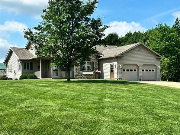 850 Sunnyview Dr SW, Carrollton, OH 44615