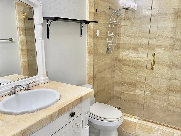 43 Beachcomber Dr — Photo 11