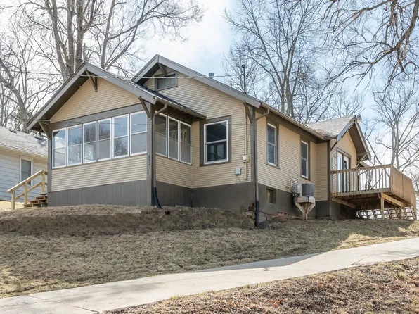 932 Kirkwood Ave, Des Moines, IA 50315