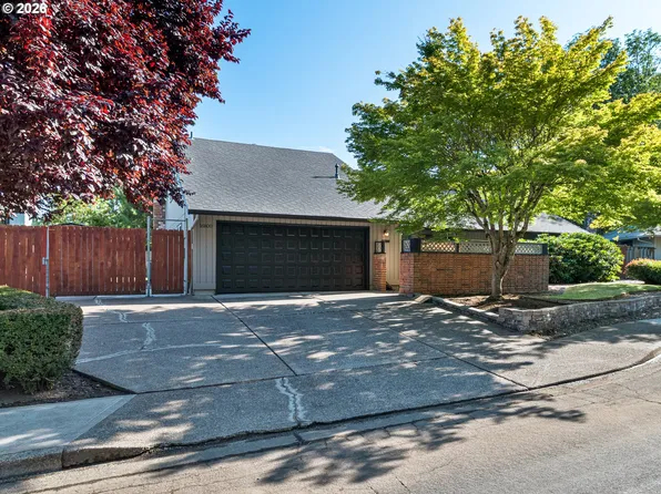 16800 NW Coburg Ln, Beaverton, OR 97006