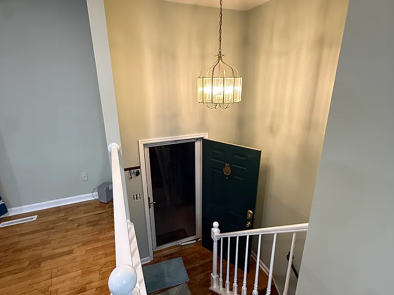 10114 Tyler Ct — Photo 20