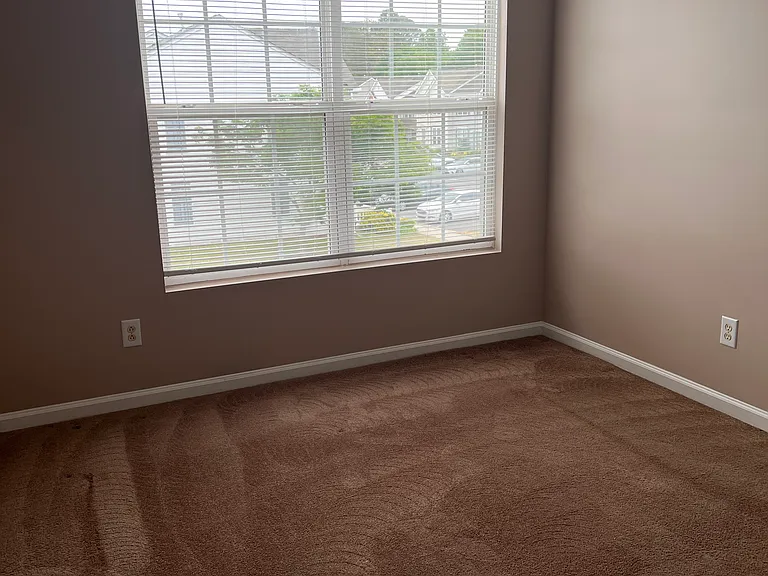 bedroom B