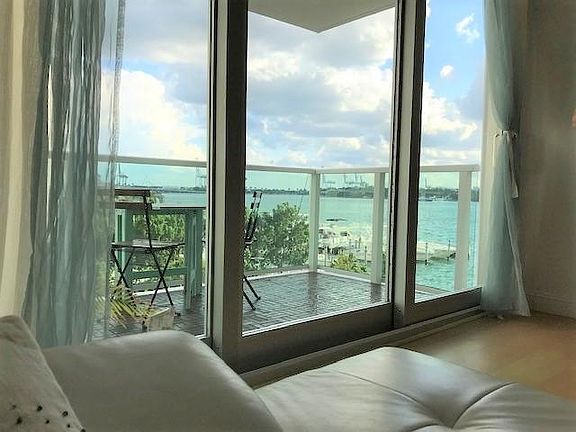 4th image of 1000 West Ave APT 326