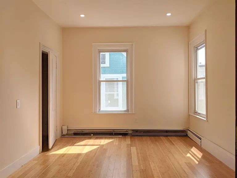 50 Cameron Ave #2 — Photo 12