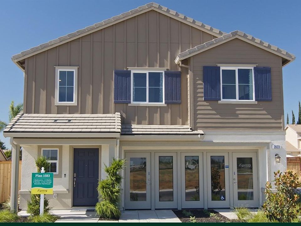 1st image of 2023 Mirror Lake Dr
