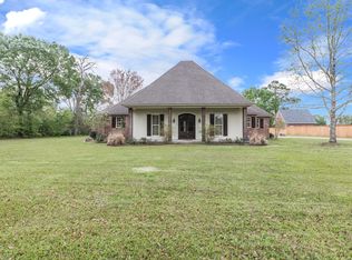 306 Homewood Dr, Lafayette, LA 70508
