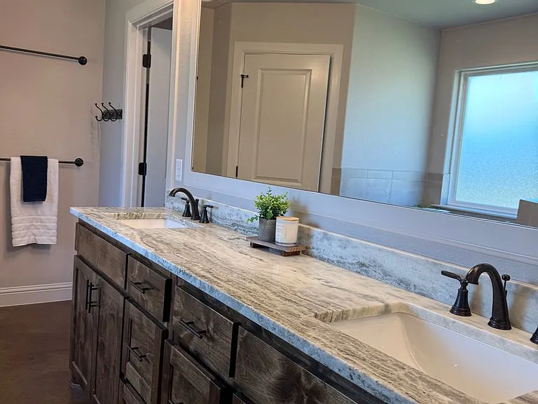 401 Old Authon Rd — Photo 18
