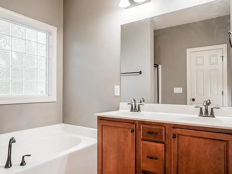 29 Westcote Ln — Photo 10