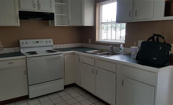 2nd image of 5110 Farley Dr