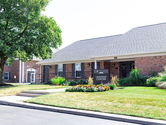 3rd image of 1825 Jefferson Dr W #Re01784
