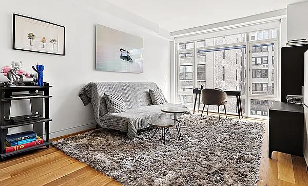 1st image of 151 W 21st St APT 8C