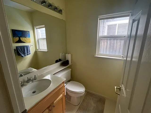 2 Sandpoint Dr — Photo 7