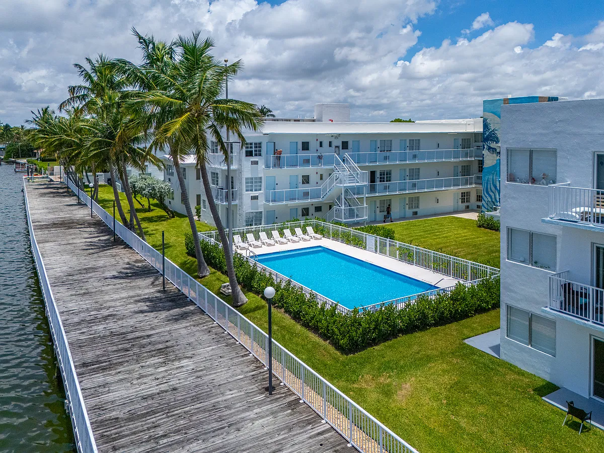 Building Photo - Normandy Cove