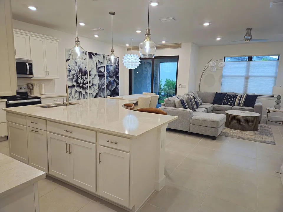 4211 Sonoma Oaks Cir