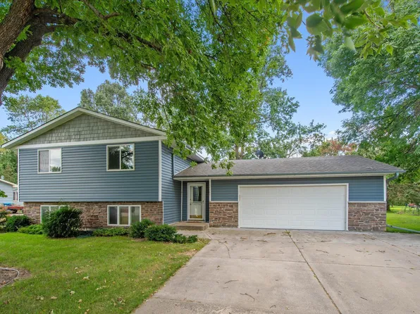 11561 55th St NE, Albertville, MN 55301