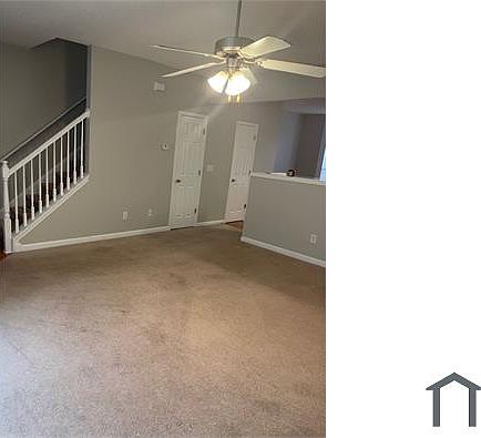 1st image of 2847 Parkway Close