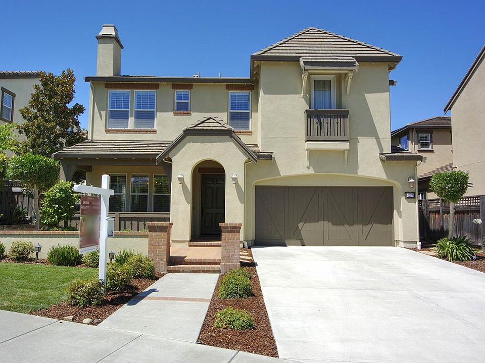 1st image of 42098 Benbow Dr