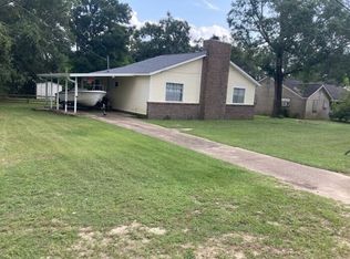 3030 Muldoon Rd, Pensacola, FL 32526