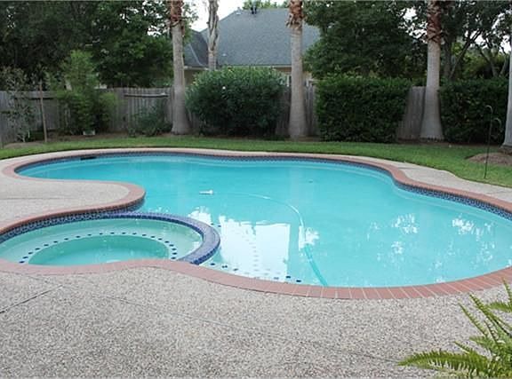 4th image of 13910 Barnhart Blvd