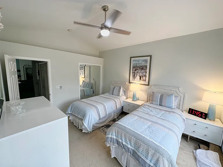 23007 Lone Oak Dr — Photo 9