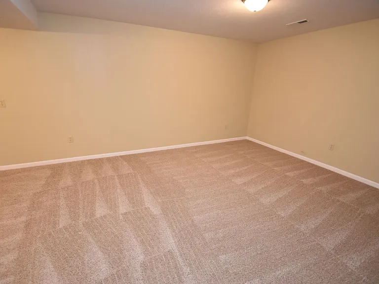 18416 Summer Wind Ln — Photo 23