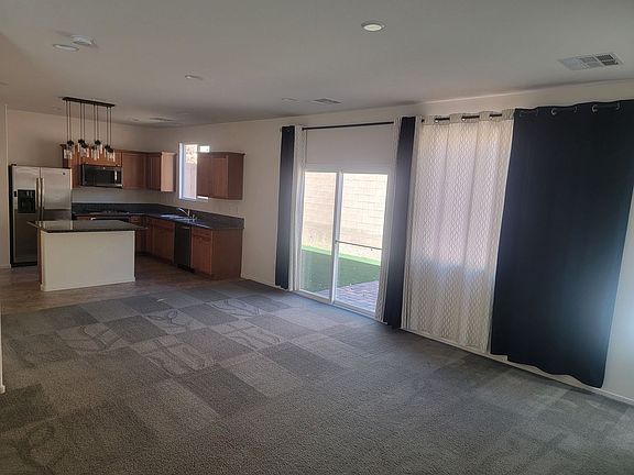 3rd image of 10542 Forum Peak Ln