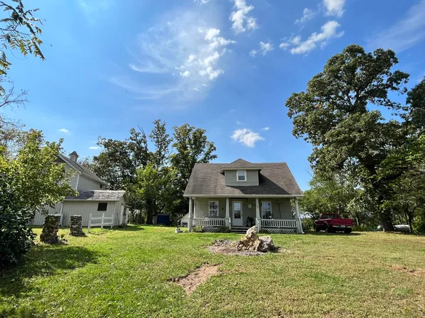 1777 State Highway Pp, Sparta, MO 65753