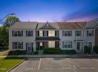 8123 Rhiannon Rd, Raleigh, NC 27613