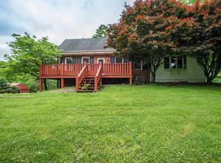 15 Cove Rd, Washington, PA 15301