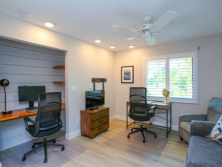 5733 Deauville Cir #G308 — Photo 25