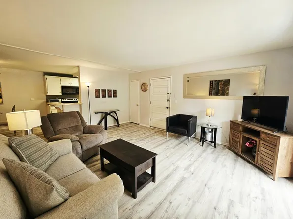 32200 Cathedral Canyon Dr APT 44, Cathedral City, CA 92234