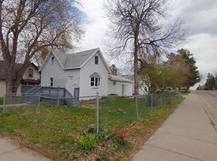 218 17th St, Cloquet, MN 55720