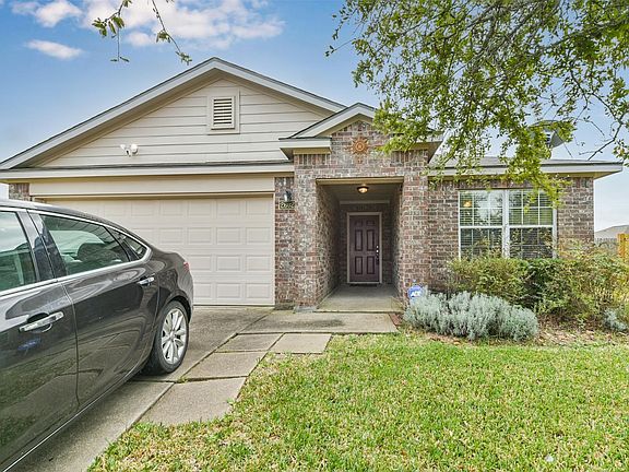 4th image of 2602 Tuna Cir