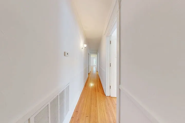 5218-5220 S. Kimbark Avenue — Photo 26