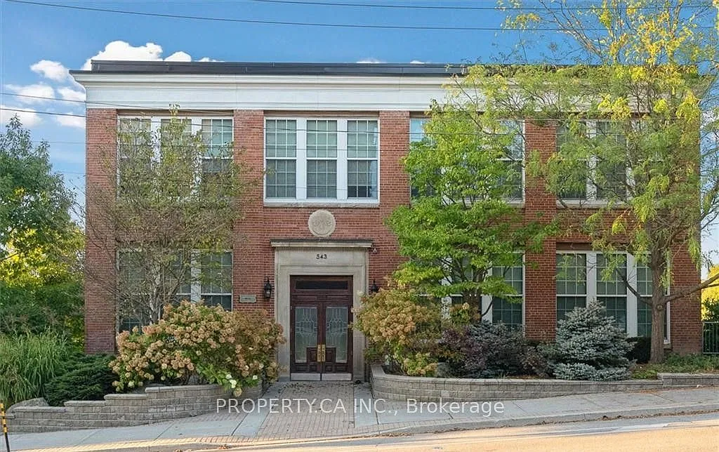 2 bed, $2,800 — Photo 1