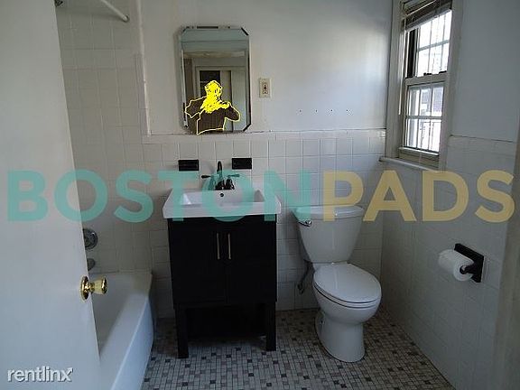 1477674818-gd-bath