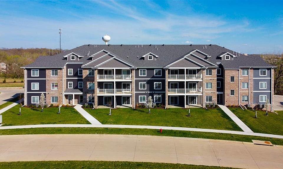 1st image of 2861 Spring Rose Cir
