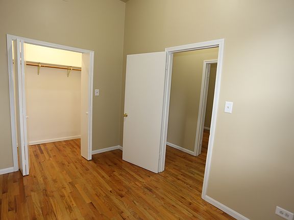 3rd image of 1406 N Cleveland Ave APT 1