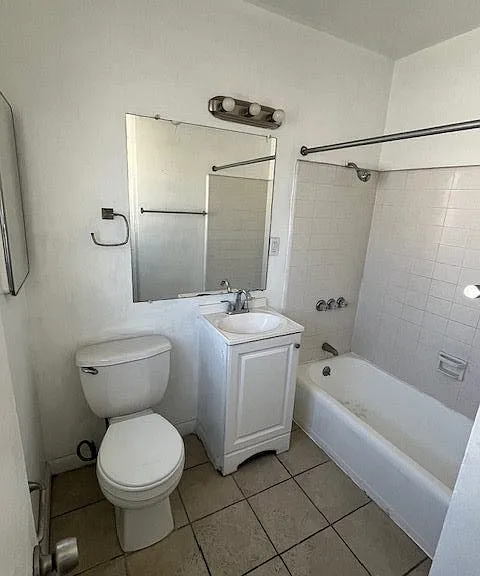 3867 Potomac Ave. — Photo 33