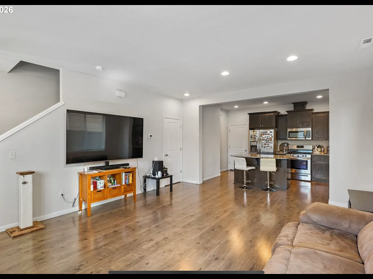 3 bed, 1561 sqft, $2,650 — Photo 4