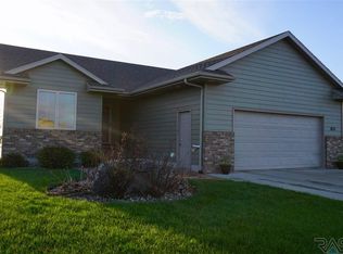 625 Marsha Cir, Tea, SD 57064