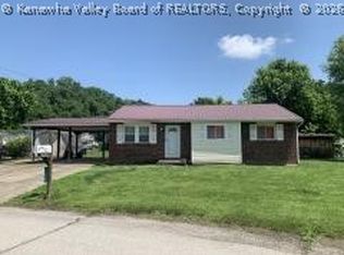 117 Bel Aire Dr, Tornado, WV 25202