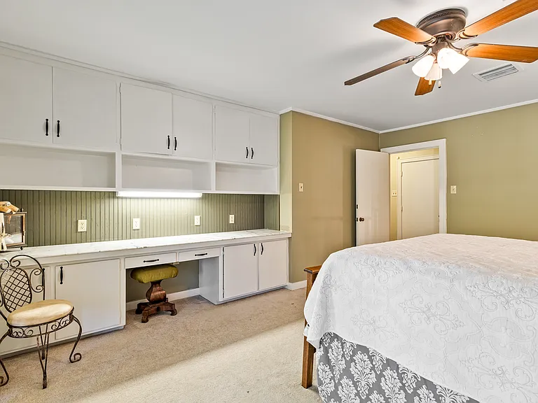 3400 Deborah Dr — Photo 11