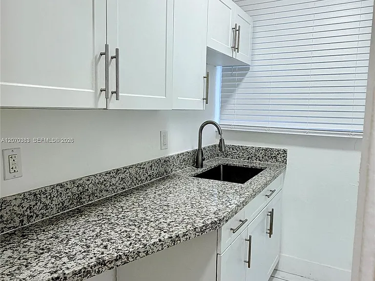 3433 Garden Ave #10 — Photo 9