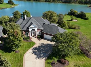 212 Slalom Ct, Minooka, IL 60447