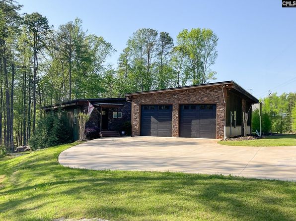 676 N Port Bass Dr, Fair Play, SC 29643