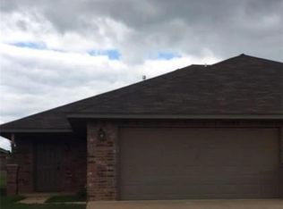 2302 S Mitchell Dr, Kingfisher, OK 73750