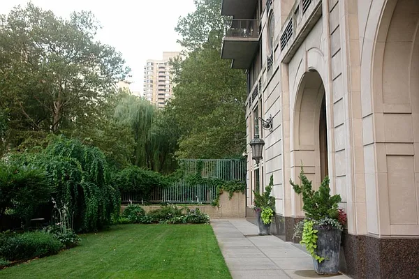 Rented by Liberty Alliance Real Estate Group | media 41