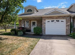 181 Cambria Hill Dr, Tarentum, PA 15084