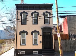 1327 Reddour St, Pittsburgh, PA 15212